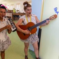 La Baleine Cargo - Poulette, Crevette - 24ème festival Graines de Rue ©Dominique Trillaud